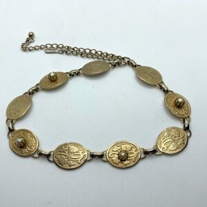 Vtg Gold Tone Floral Oval Panel Faux Pearl Necklace Hook Clasp 17”